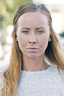 Porträttbild på mediekommunikatör Sofia Hegevall