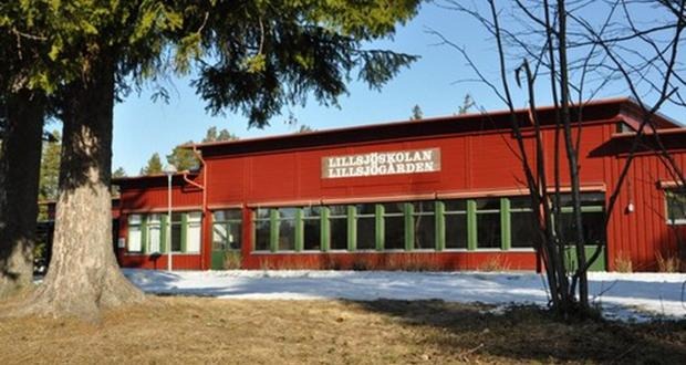Lillsjöskolan utifrån