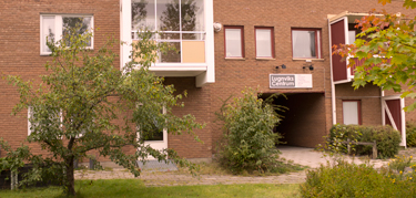 Ingången till mötesplatsen i Lugnvik