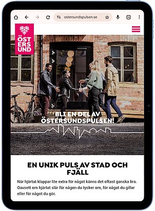 personer som sitter och fikar tillsammans