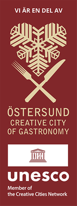 Illustration föreställande Östersundshjärtat och bestick med texten Östersund Creative City of Gastronomy under. Längst ned i illustrationen syns UNESCO:s logotyp.